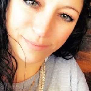 Meet your Posher, Sandy